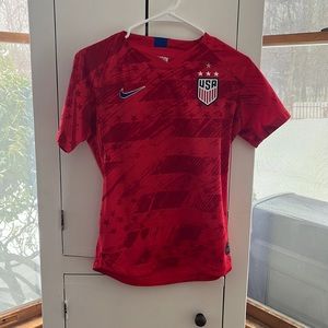 2019 United States Women’s soccer team away jersey!